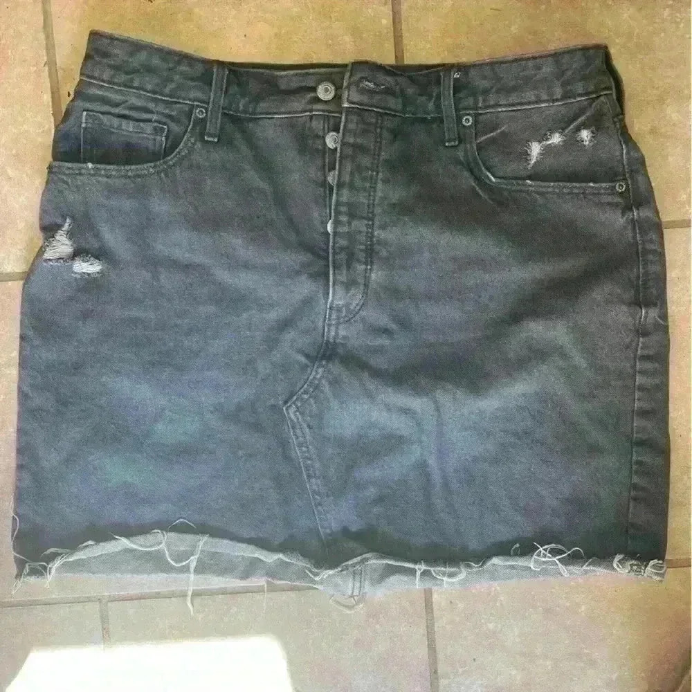 Old Navy Distressed Denim Skirt - Gray